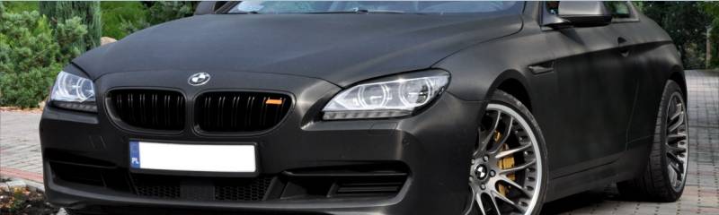 oklejanie samochodu BMW 6 folią carbonową z palety 3M