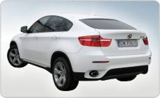 BMW X6 zostało zmienione na elegancki biały matowy kolor