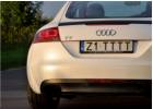 Oklejanie samochodw Audi TT oklejone foli biaa pera oraz dodatki w czarnym szczotkowanym aluminium oklejenie z wnkami