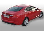 Oklejanie samochodw Jaguar XF czerwony poysk