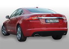 Oklejanie samochodw Jaguar XF czerwony poysk