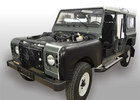 Oklejanie samochodw Land Rover Defender czarny mat