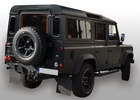Oklejanie samochodw Land Rover Defender czarny mat