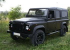 Oklejanie samochodw Land Rover Defender czarny mat