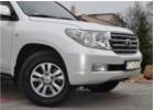 Oklejanie samochodw Toyota Land Cruiser 200 biaa pera kremowa