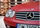 Oklejanie samochodw Mercedes SL oklejony foli czerwony mat + dach folia carbonowa 3M