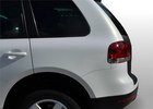 Oklejanie samochodw VW Touareg - biaa pera variochrome + carbon 3M
