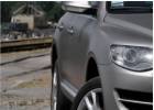 Oklejanie samochod�w VW Touareg oklejony foli� w kolorze Matte Grey Aluminium z palety firmy 3M